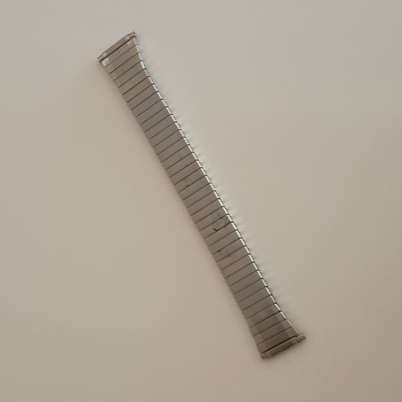 Vintage Flex-On  Flex stainless steeltaper band 16mm-22mm - Picture 1 of 11